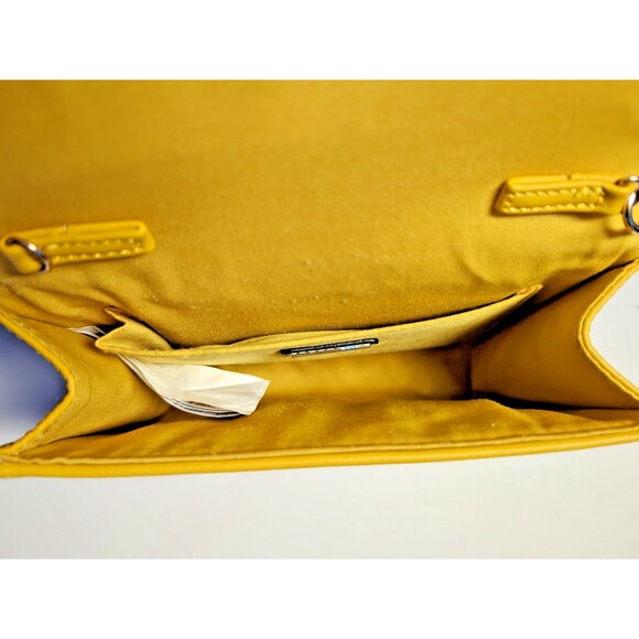 Aldo Clutch Handbag Mustard Yellow with Hand Strap, Magnetic Clip Close - Picture 3 of 16